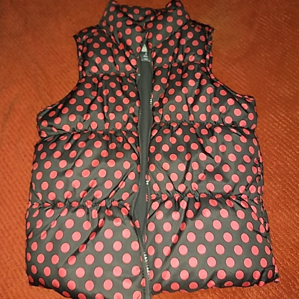 Poke-a-dot vest